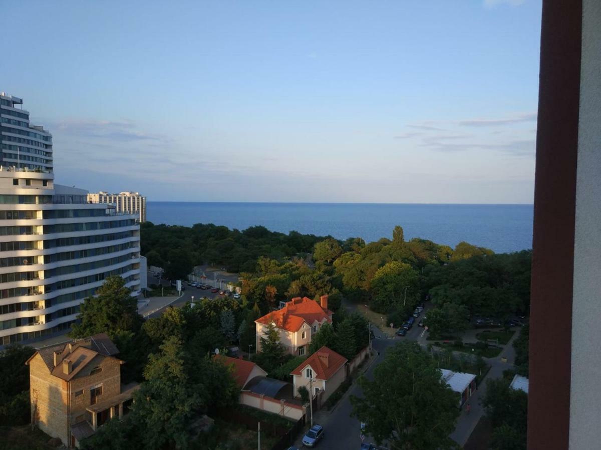 Апарт-Отель - 12 Шагов К Морю, Жк Орион Odessa Exteriör bild
